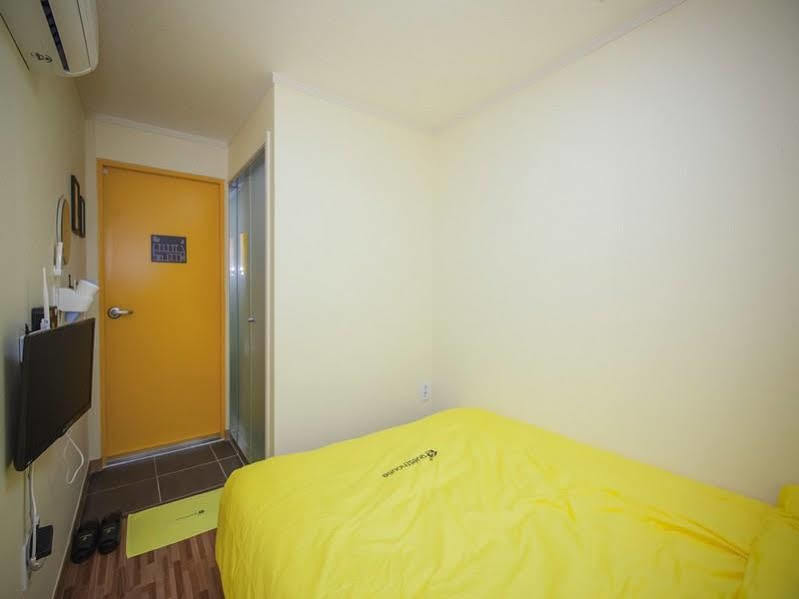 24 Guesthouse Seoul City Hall Bagian luar foto