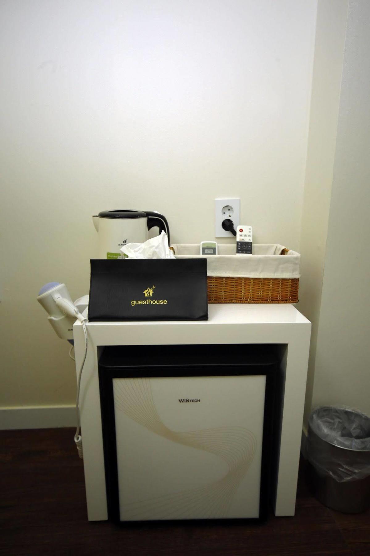 24 Guesthouse Seoul City Hall Bagian luar foto