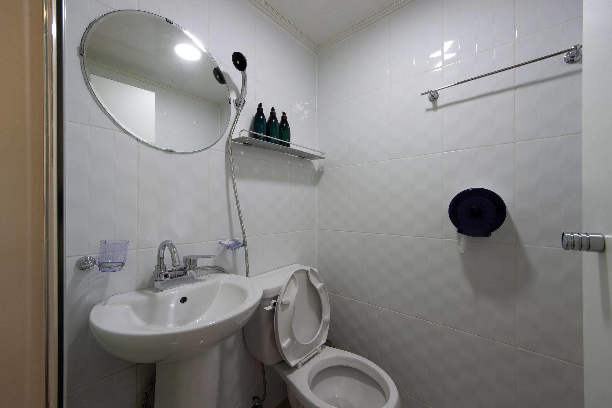 24 Guesthouse Seoul City Hall Bagian luar foto