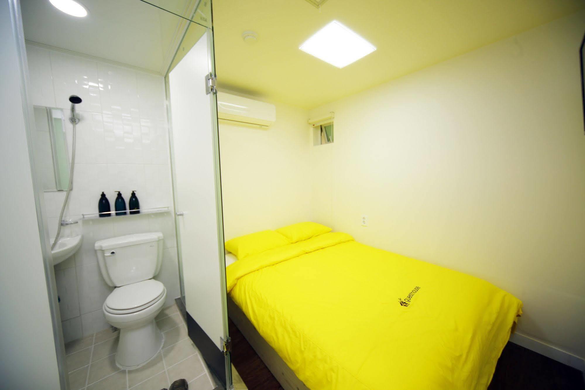 24 Guesthouse Seoul City Hall Bagian luar foto
