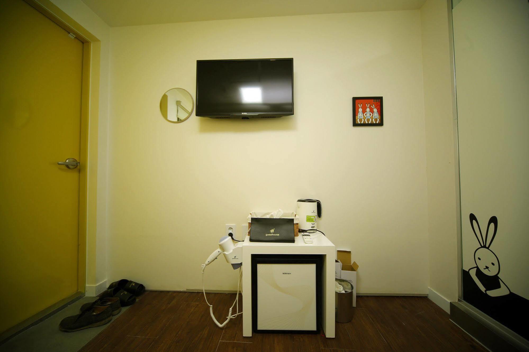 24 Guesthouse Seoul City Hall Bagian luar foto